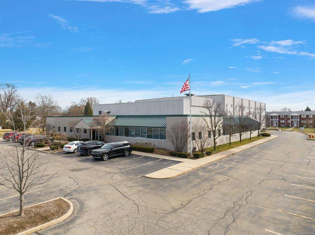 Sterling Heights, MI 48312,8220 Irving Road