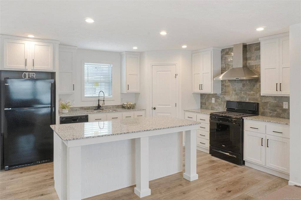 Mussey Twp, MI 48014,13525 Imlay City Road