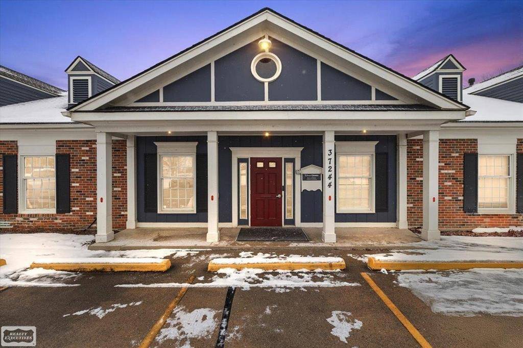Clinton Twp, MI 48036,37244 S Groesbeck Ste C Highway