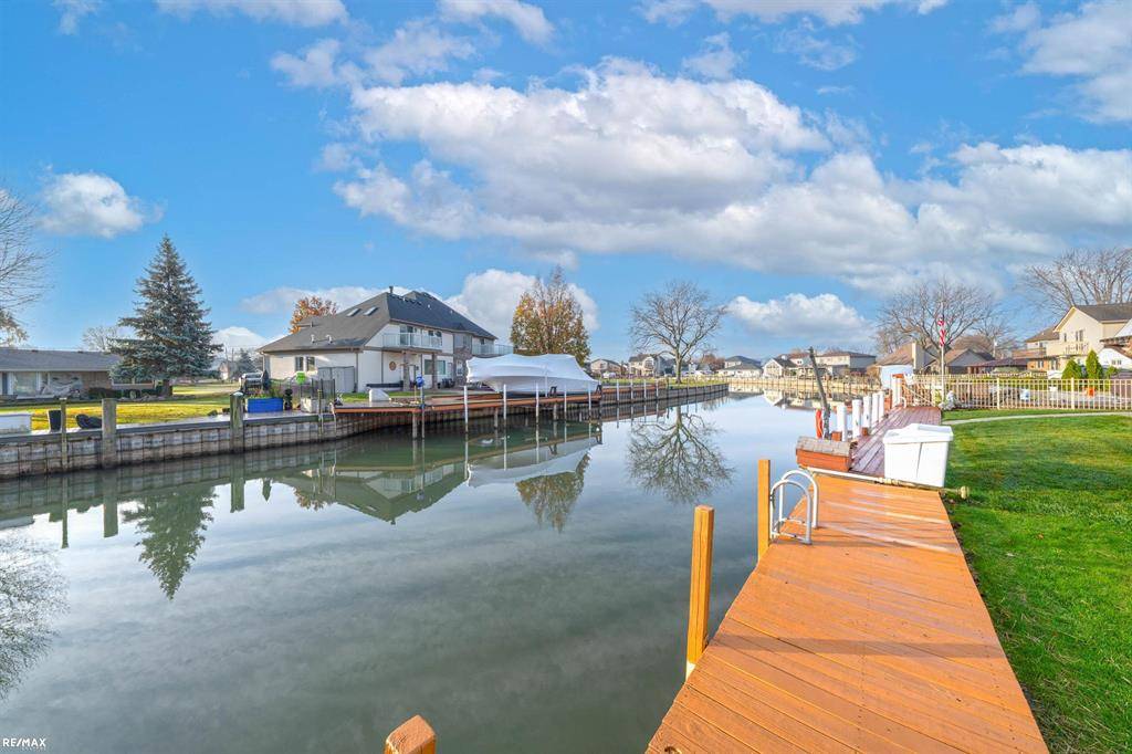 Harrison Twp, MI 48045,38228 Huron Pointe Drive