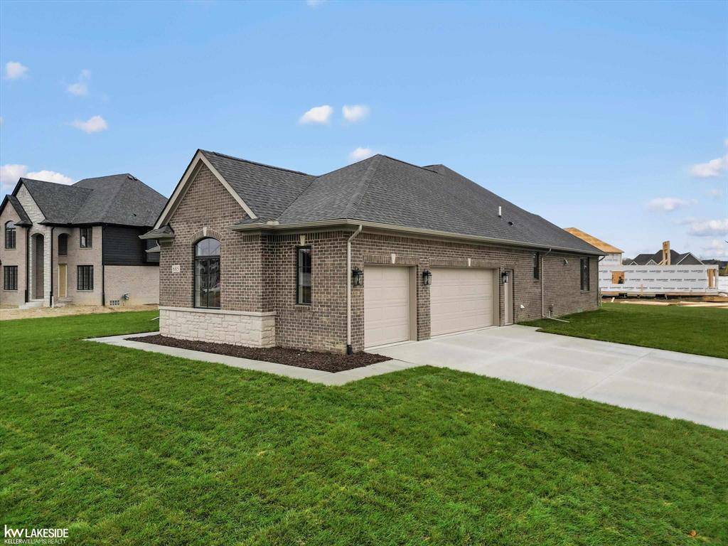 Oxford Twp, MI 48371,685 Marlayna Drive 42