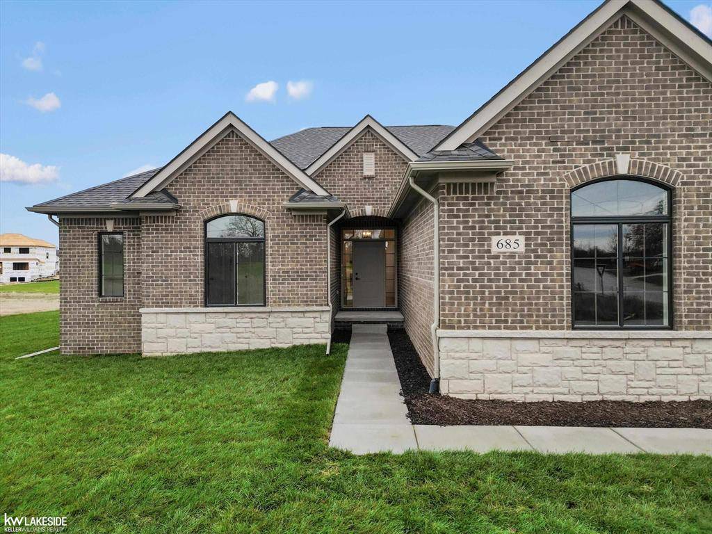 Oxford Twp, MI 48371,685 Marlayna Drive 42