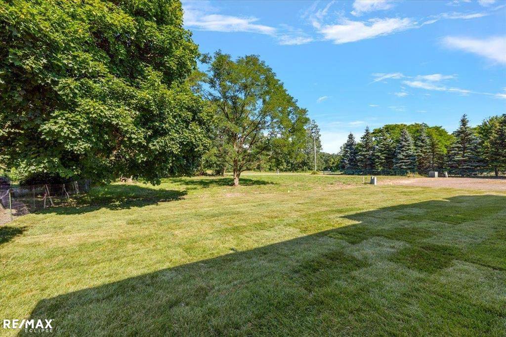 Clinton Twp, MI 48036,44720 Old Elizabeth Road