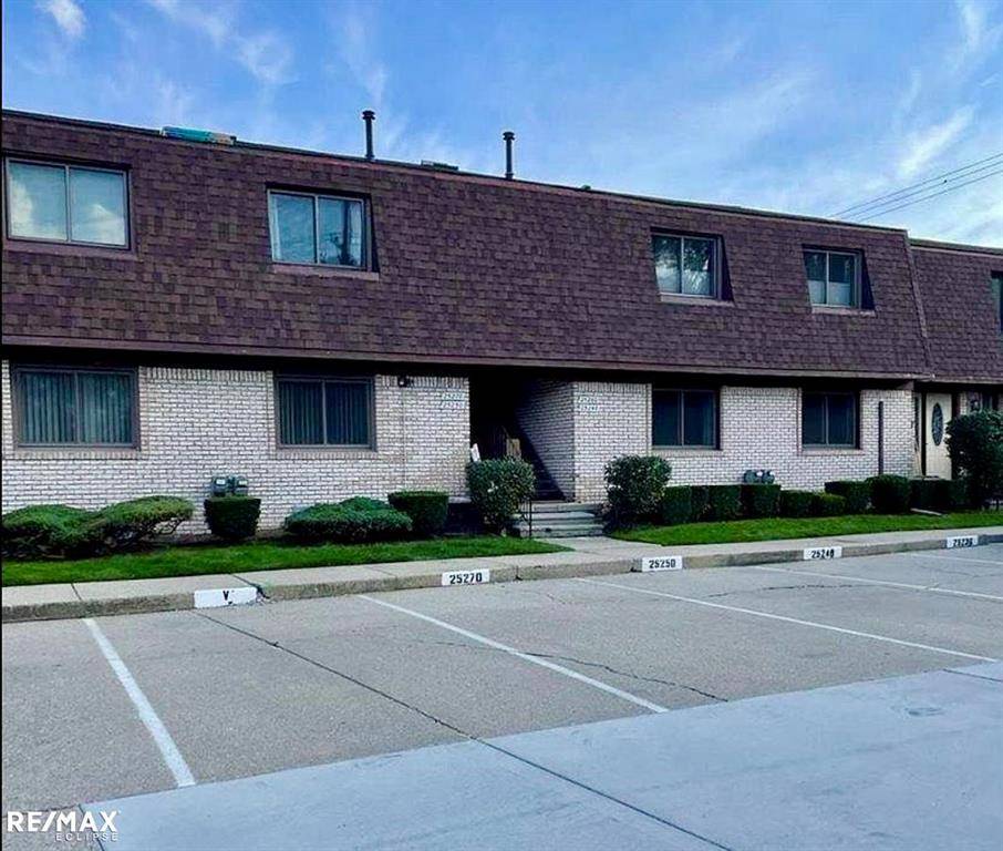 Harrison Twp, MI 48045,25380 Quarter Deck Street