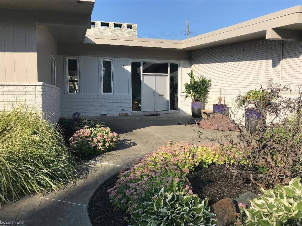 St. Clair Shores, MI 48081,22631 Bayview Drive
