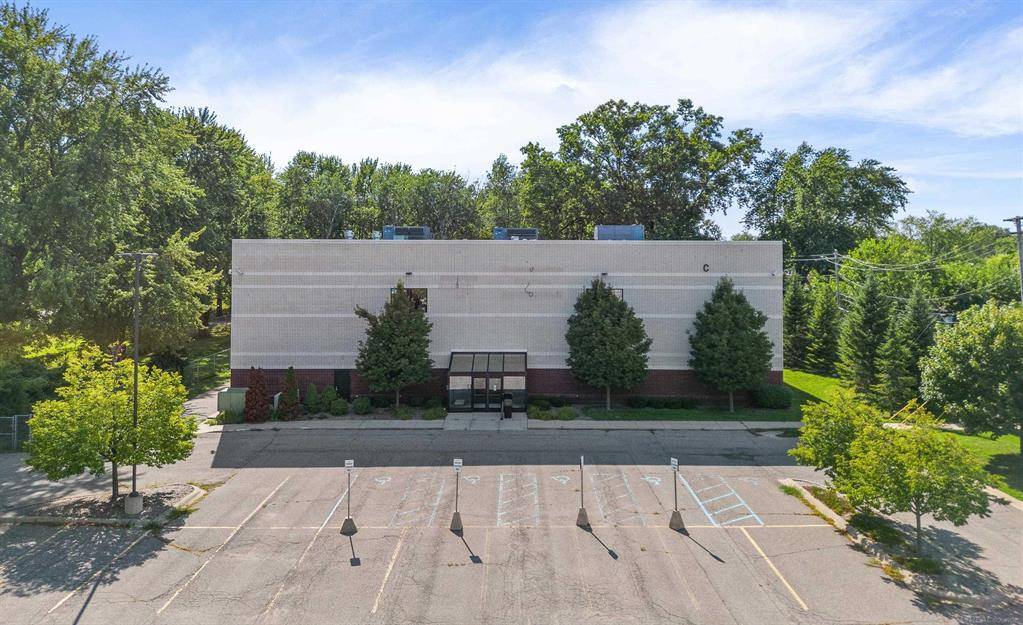 Clinton Twp, MI 48035,34381 S Gratiot Avenue