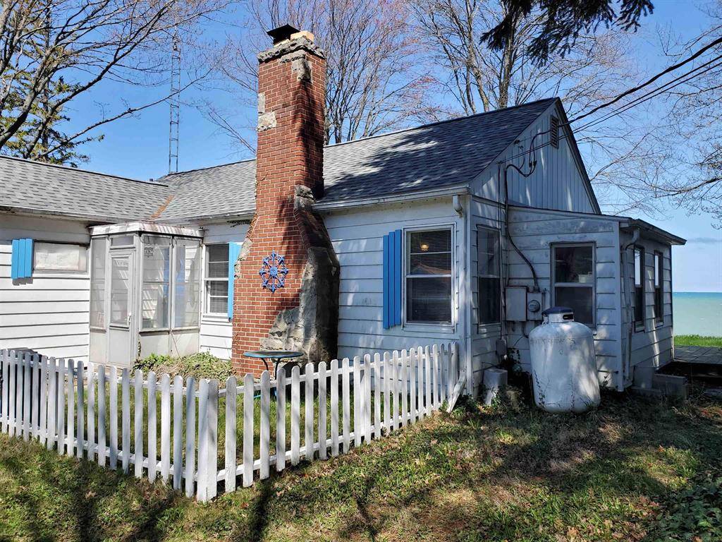 Lexington Twp, MI 48450,5857 Lakeshore Road