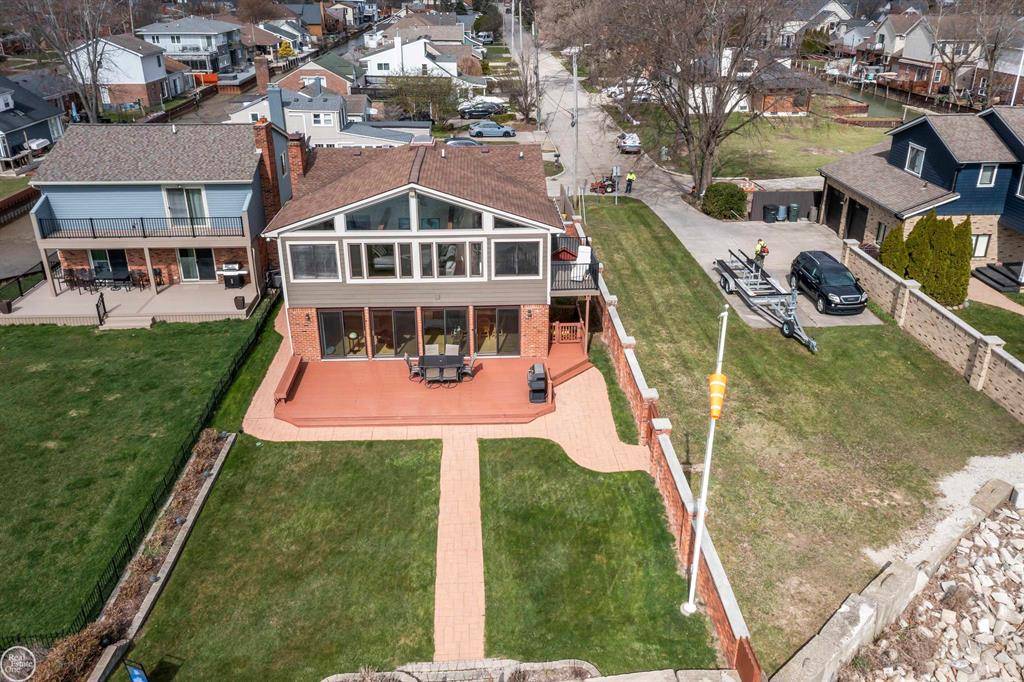 St. Clair Shores, MI 48081,22516 BEACH Street