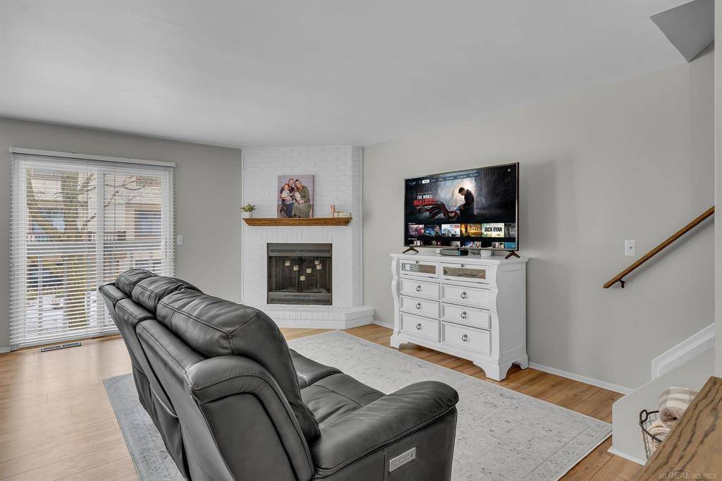 Rochester Hills, MI 48307,1002 Willow Grove Court