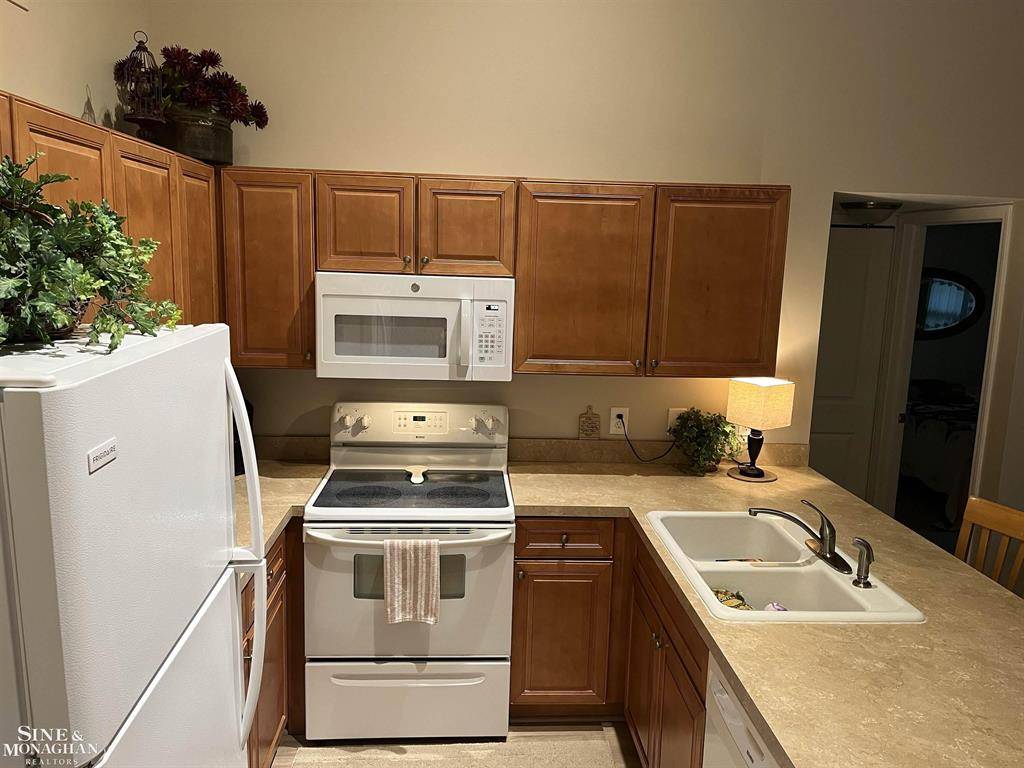 Livonia, MI 48154,14979 Fairfield Street #1