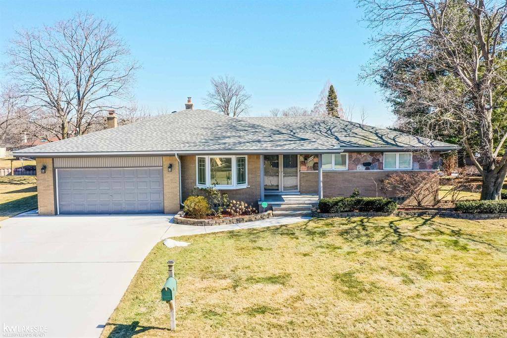 Harrison Twp, MI 48045,38044 Seaway Court