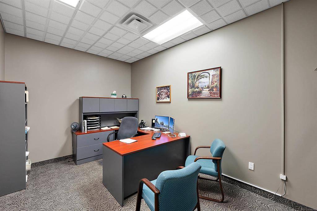 Clinton Twp, MI 48038,16955 18 Mile Road