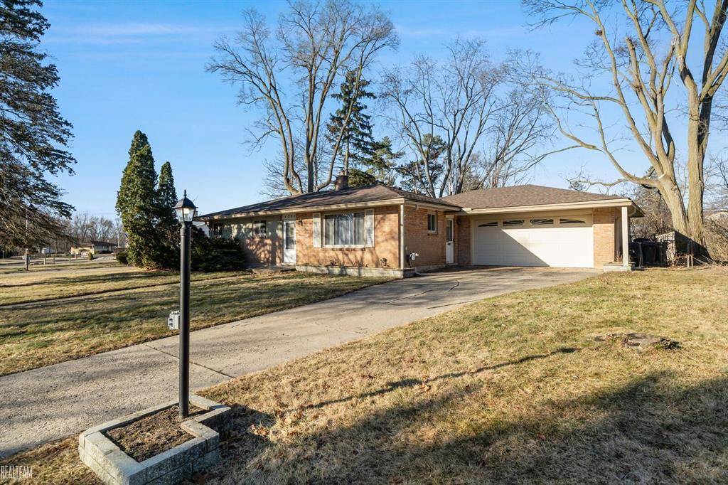 Waterford Twp, MI 48327,1271 Irwin Drive