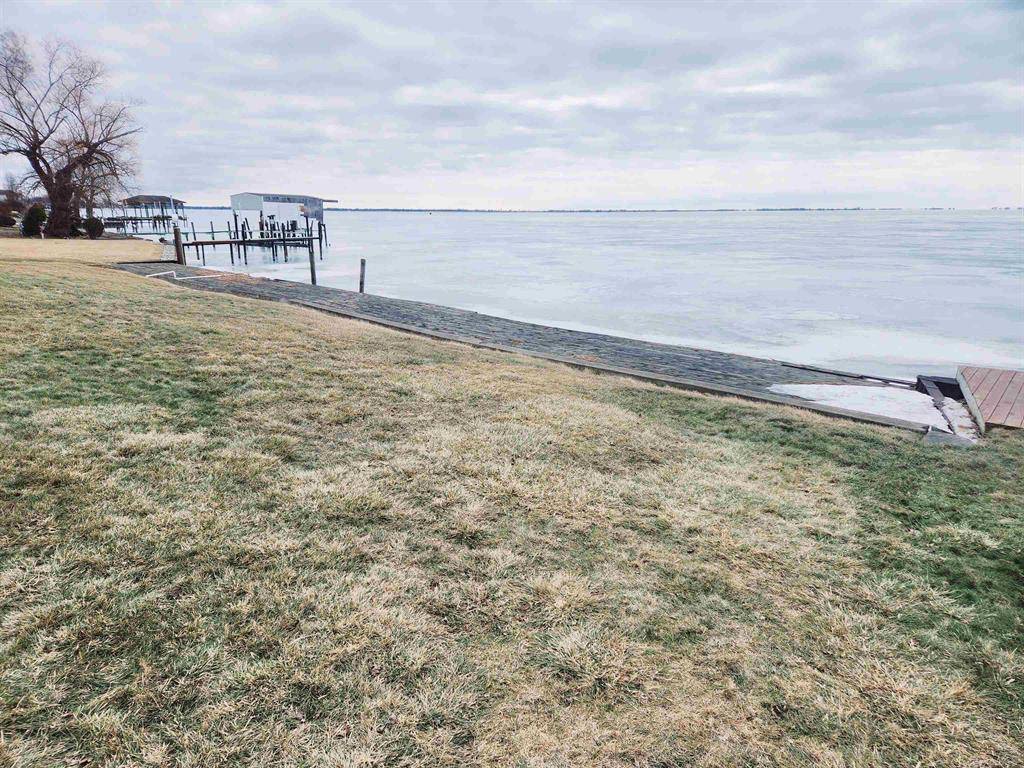Ira Twp, MI 48023,9535 Dixie Highway