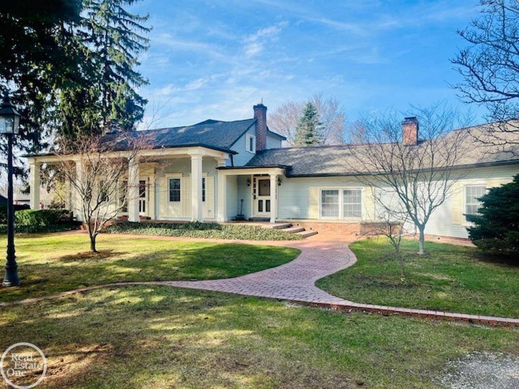 Clyde Twp, MI 48049,4384 North River Road