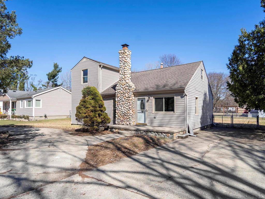 Rochester Hills, MI 48307,2621 WEAVERTON Street