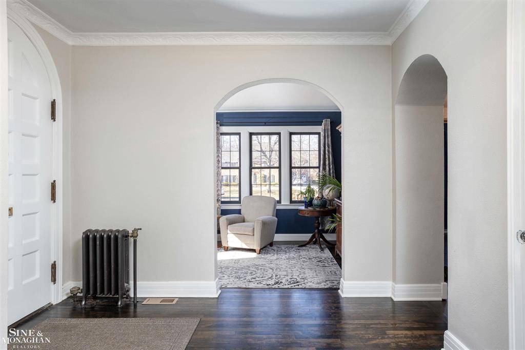 Grosse Pointe Park, MI 48230,1010 Buckingham Road