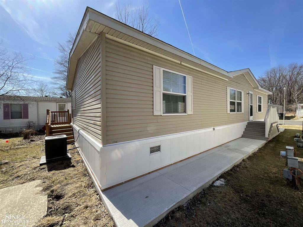 Clay Twp, MI 48001,3812 Pointe Tremble Road