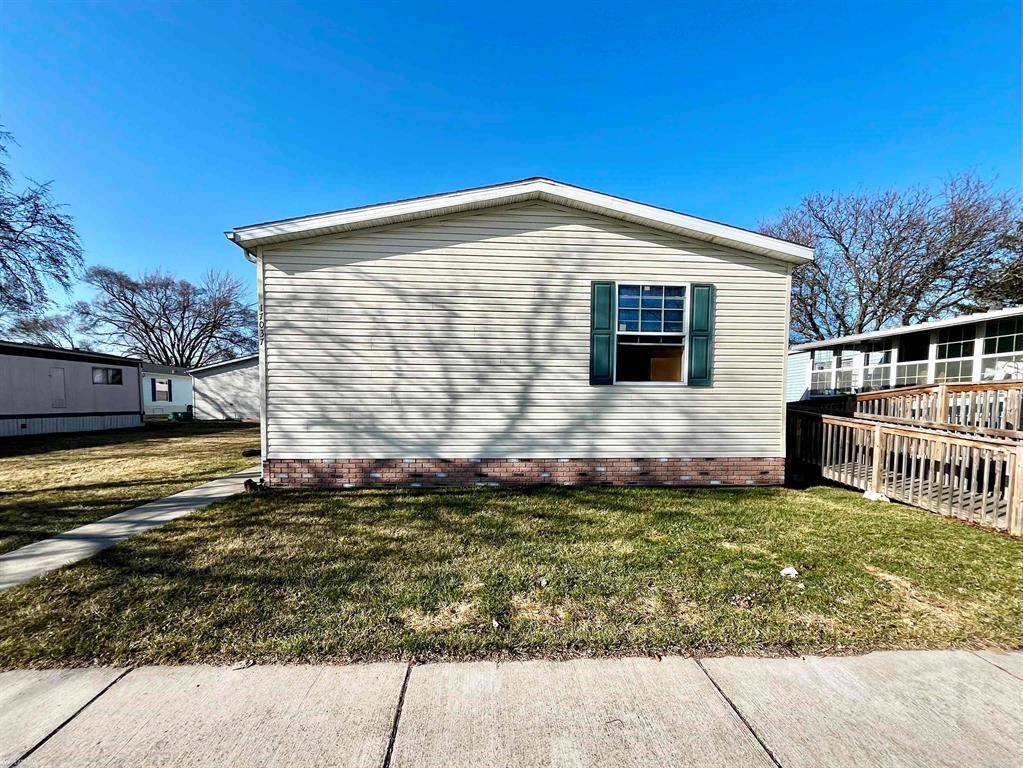 Clinton Twp, MI 48044,17037 Easterbridge Street