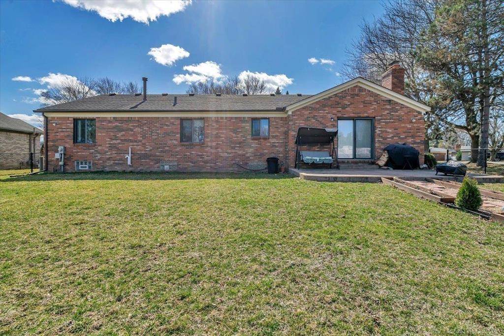 Clinton Twp, MI 48036,18707 Millar Road