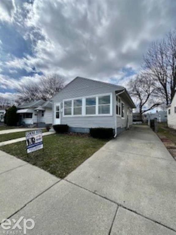 Eastpointe, MI 48021,22139 Wilmot Avenue