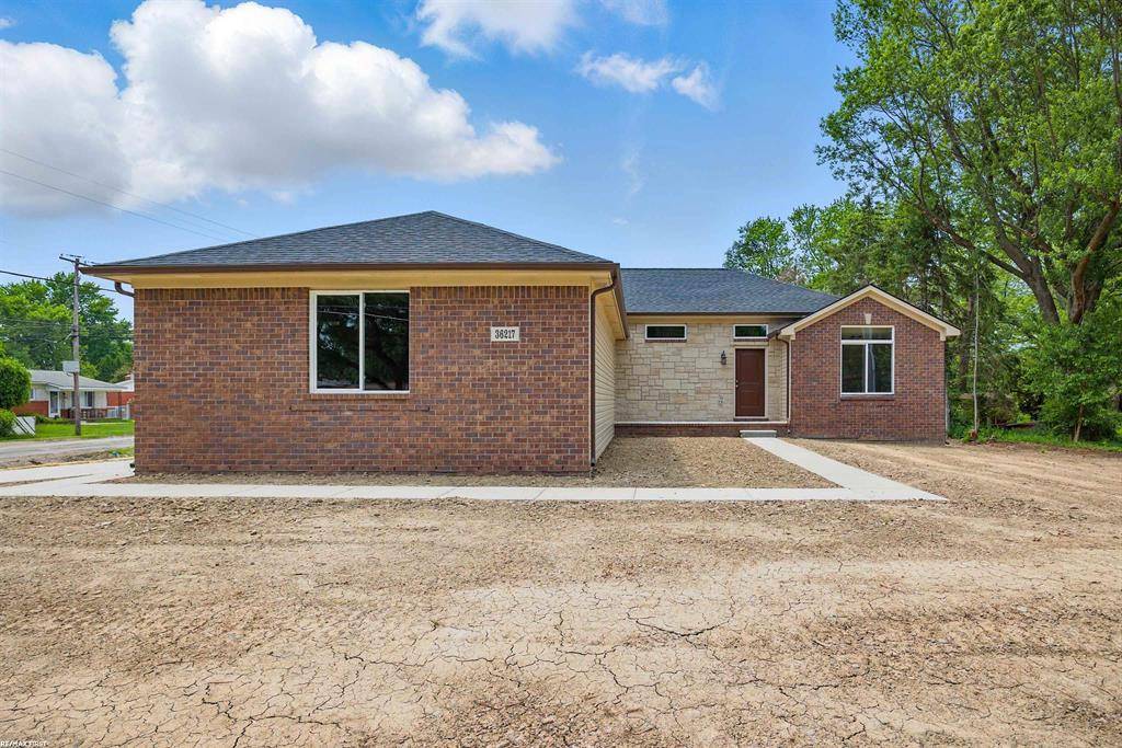 Clinton Twp, MI 48035,36217 Little Mack Avenue