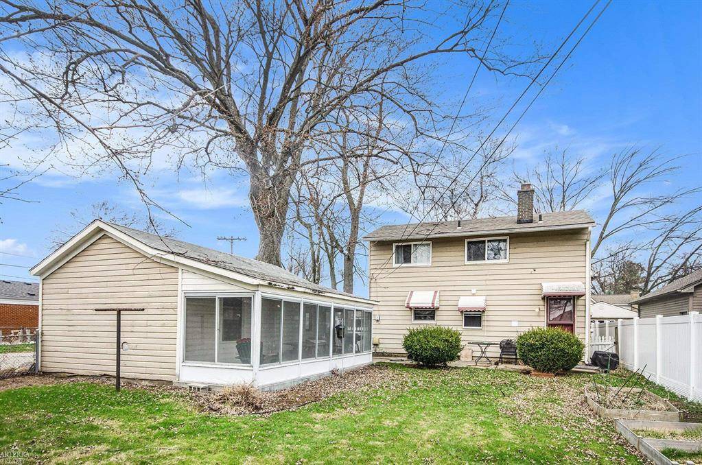 St. Clair Shores, MI 48082,22430 Arcadia