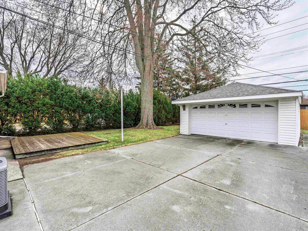 St. Clair Shores, MI 48082,22612 Raymond Court