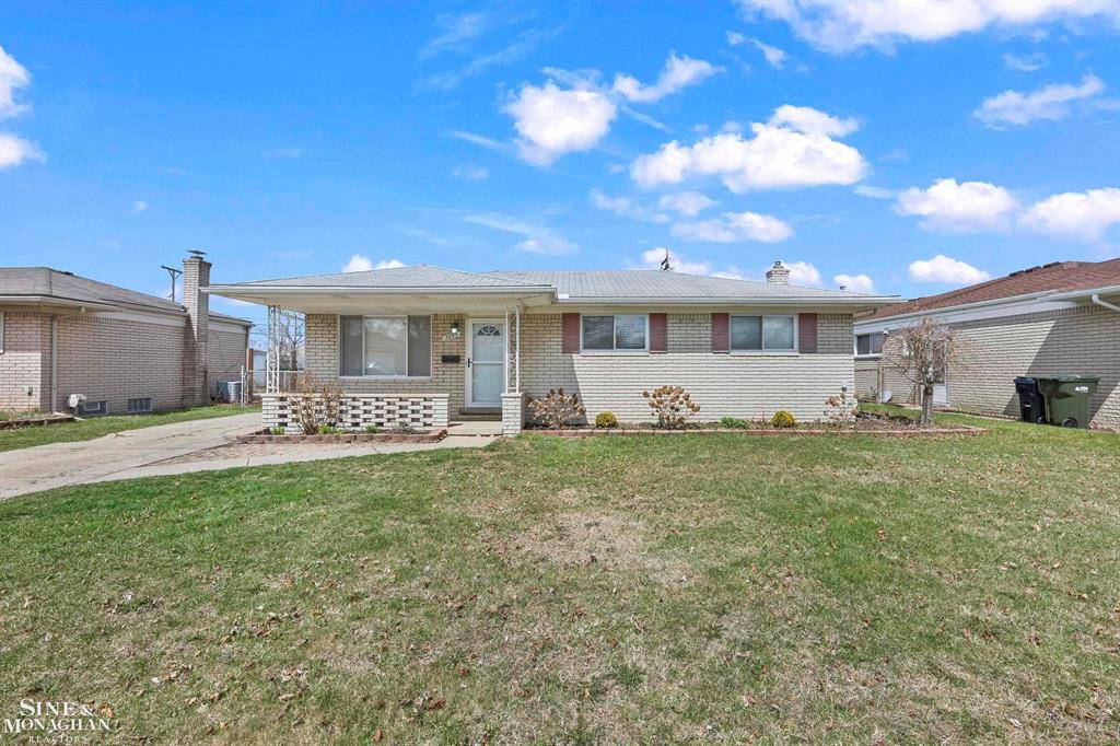Sterling Heights, MI 48310,3043 Fox Hill Drive