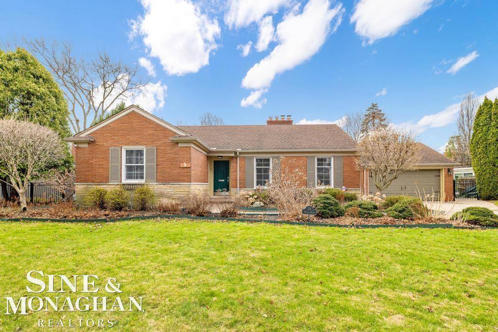 Village Of Grosse Pointe Shores, MI 48236,51 Roslyn Road