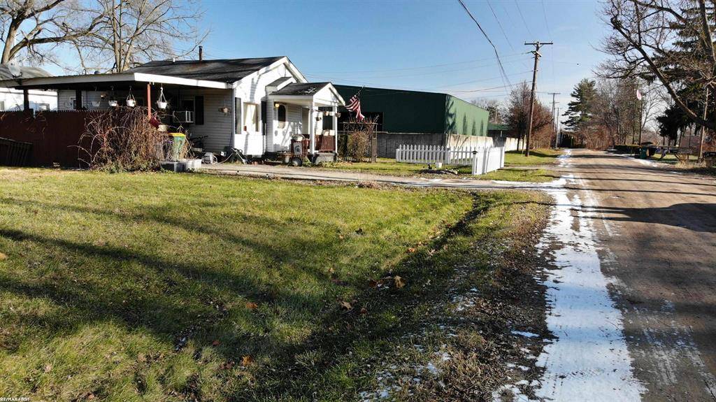 Farmington, MI 48336,28600 Grayling Avenue
