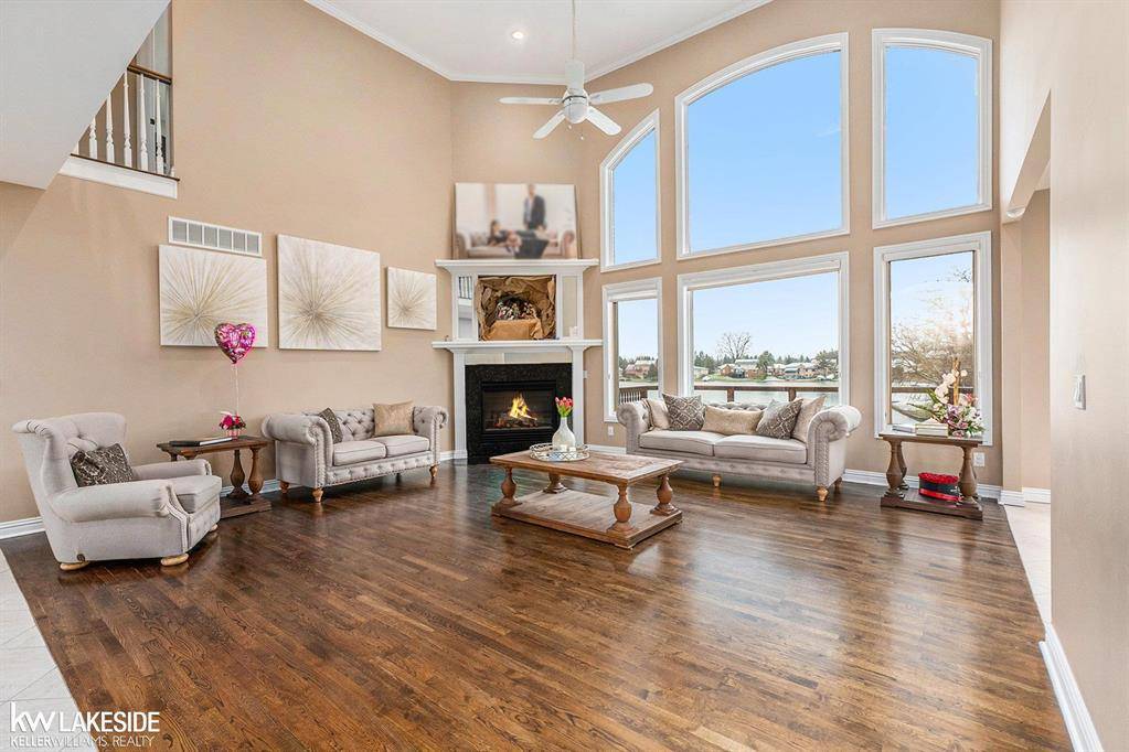 Shelby Twp, MI 48316,51341 Sandshores Drive