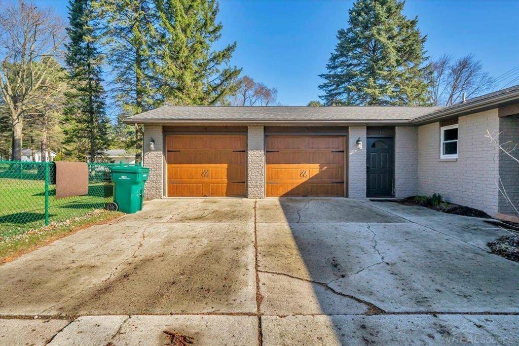 Worth Twp, MI 48450,8171 Lakeshore Road
