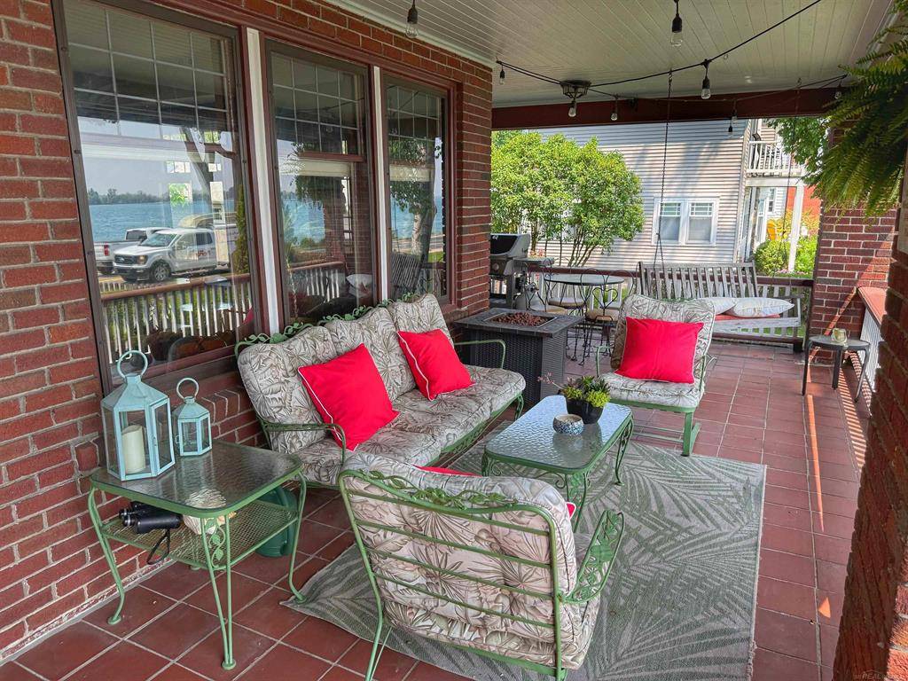 Marine City, MI 48039,545 N Main Street