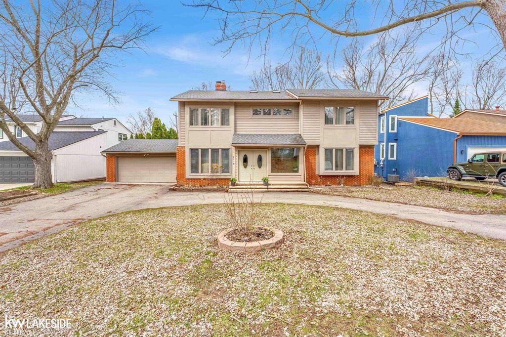 West Bloomfield Twp, MI 48323,2110 Langham Drive