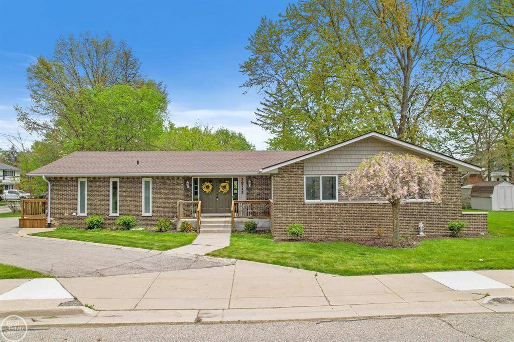 New Baltimore, MI 48047,36712 Hathaway Street