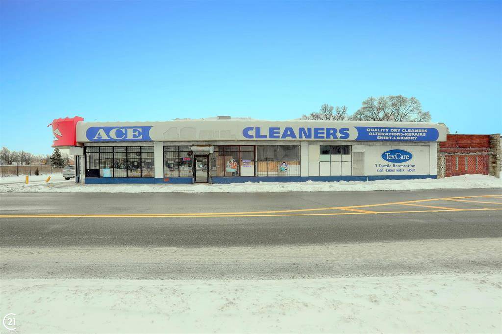 Detroit, MI 48234,2854 E 7 Mile Road