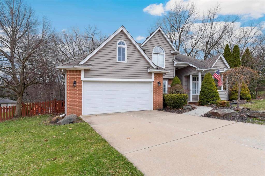 Bruce Twp, MI 48065,70135 Hillside Court 20