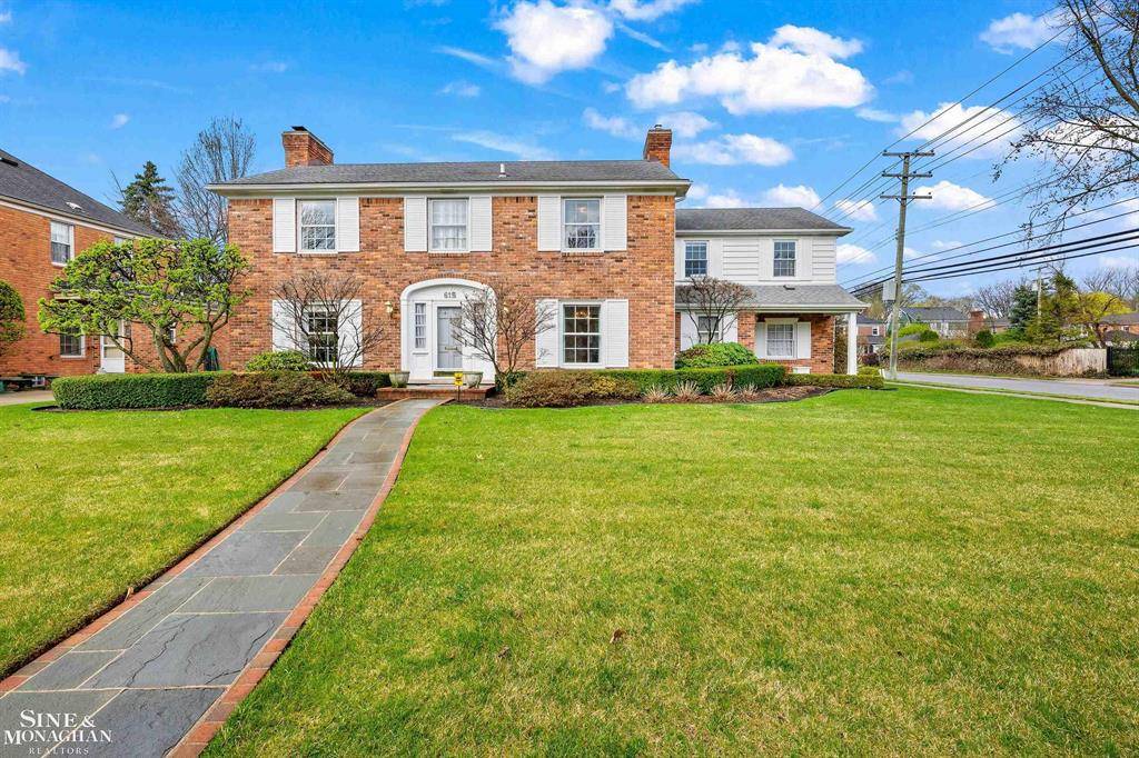 Grosse Pointe, MI 48230,615 Lakeland Street