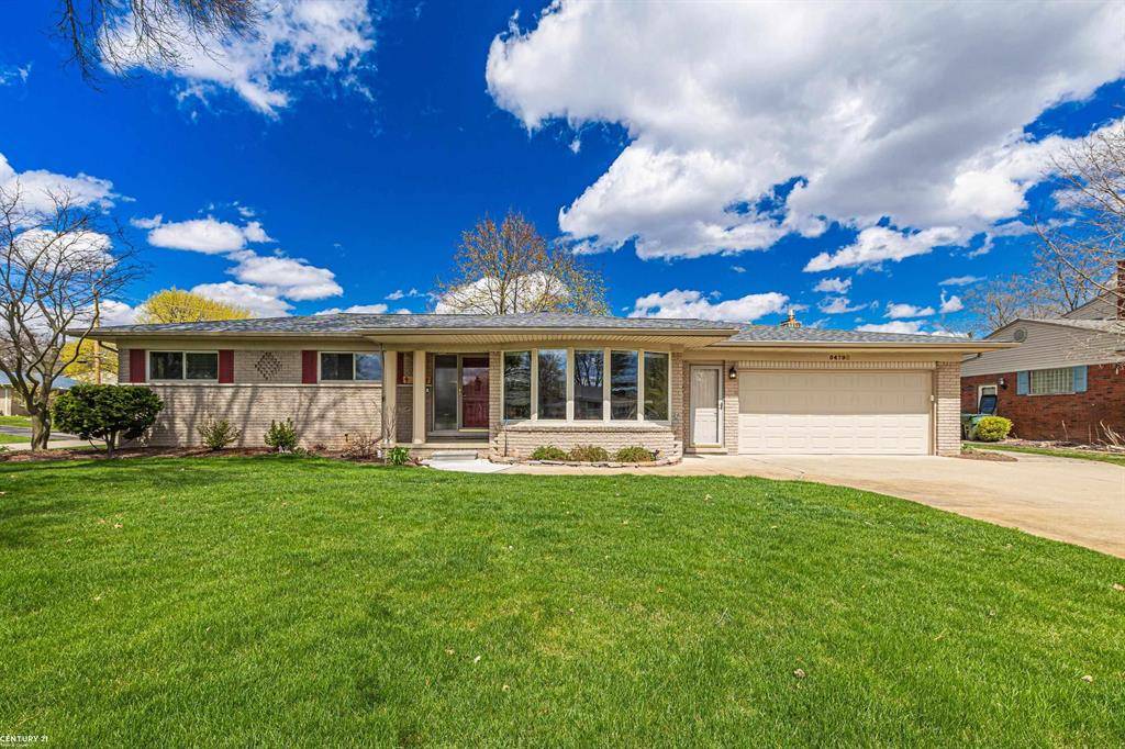 Shelby Twp, MI 48316,54798 NADIR Court