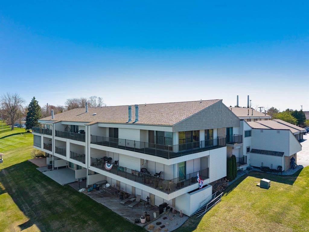 East China Twp, MI 48054,3997 #2 River Road