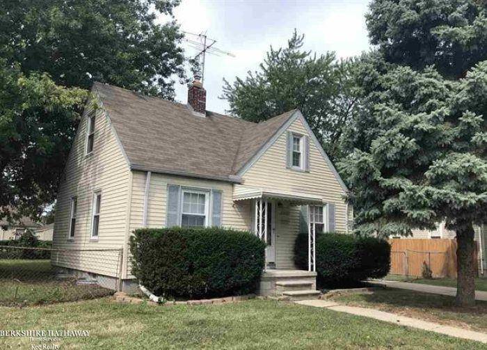 Eastpointe, MI 48021,22069 lambrecht Street