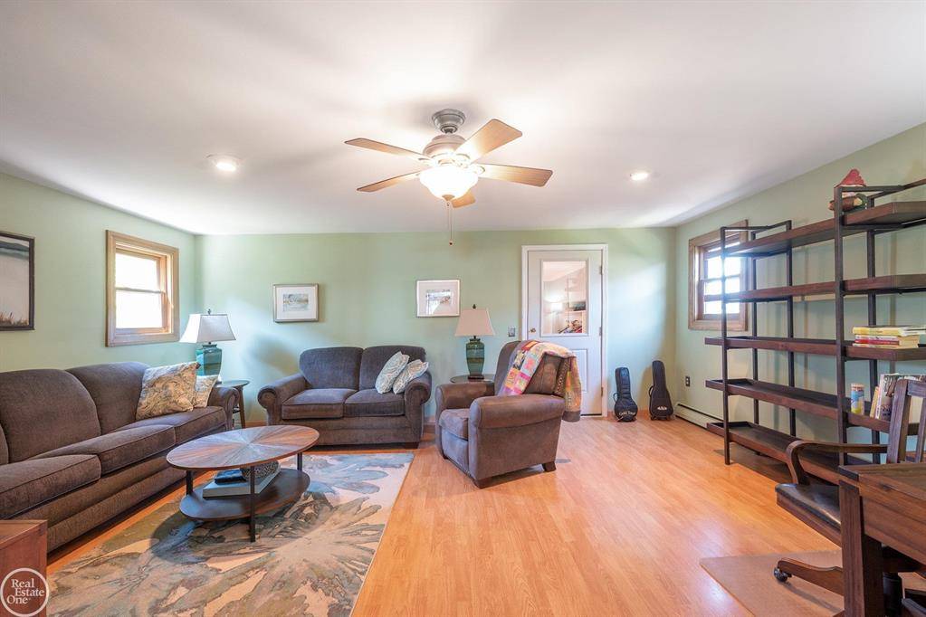 Harrison Twp, MI 48045,37804 Bakeman Street
