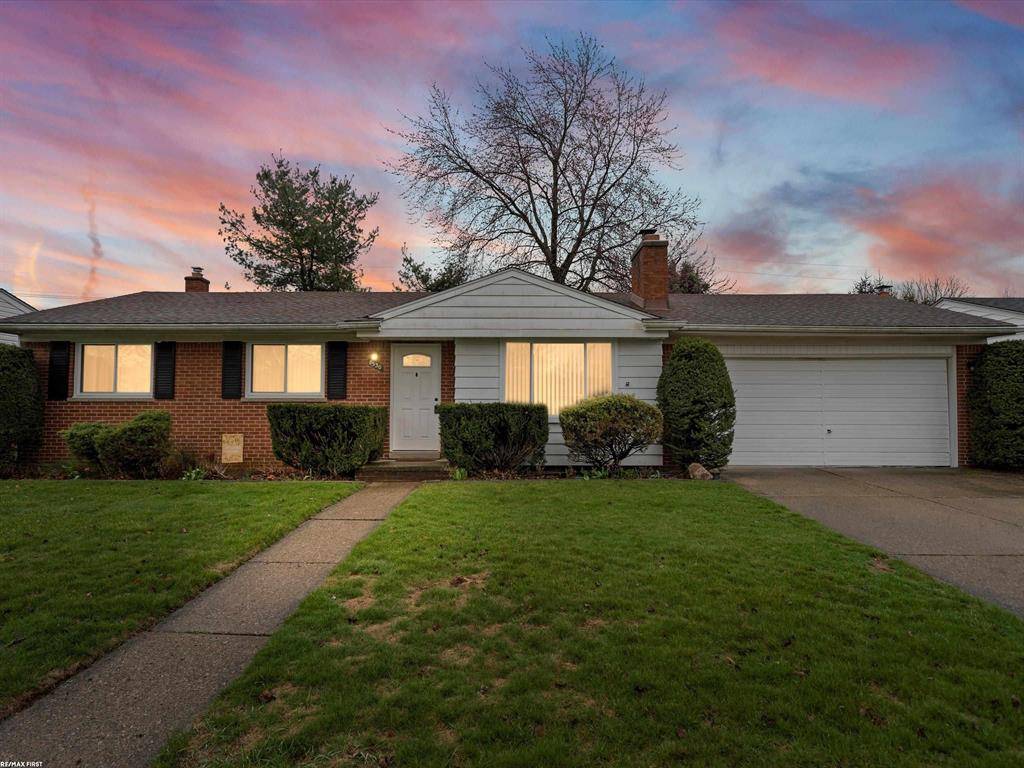 Sterling Heights, MI 48314,8530 Leslie Drive