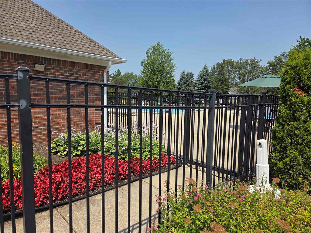 Macomb Twp, MI 48044,16404 Dominion Drive 203