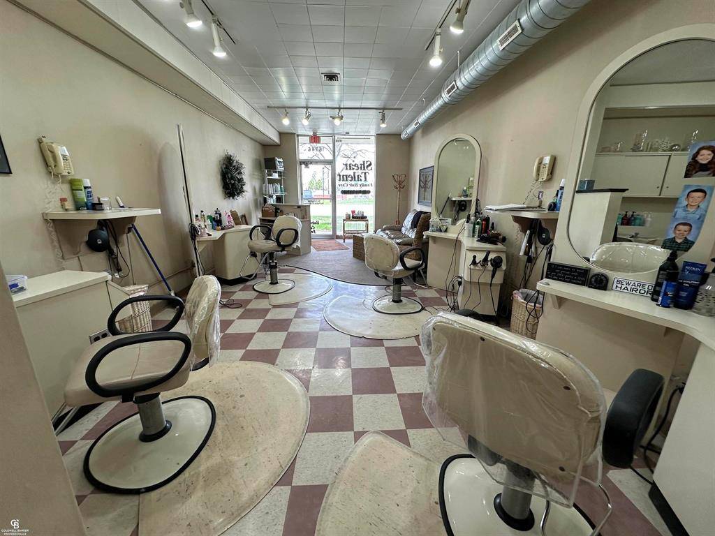 Fraser, MI 48026,16746 14 mile Road