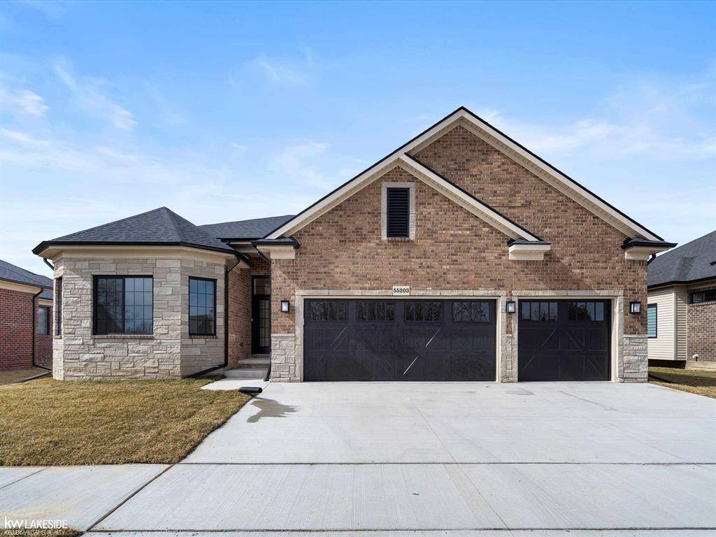 Macomb Twp, MI 48042,55203 Saint Paul Drive