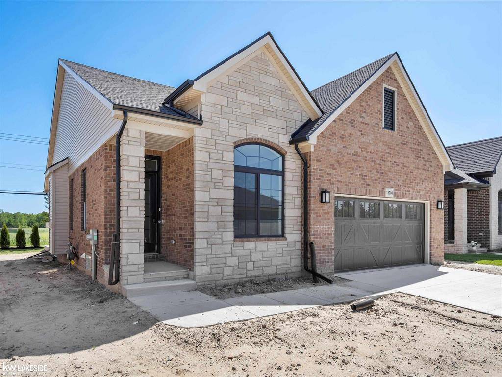 Macomb Twp, MI 48042,18708 Saint Joseph Drive
