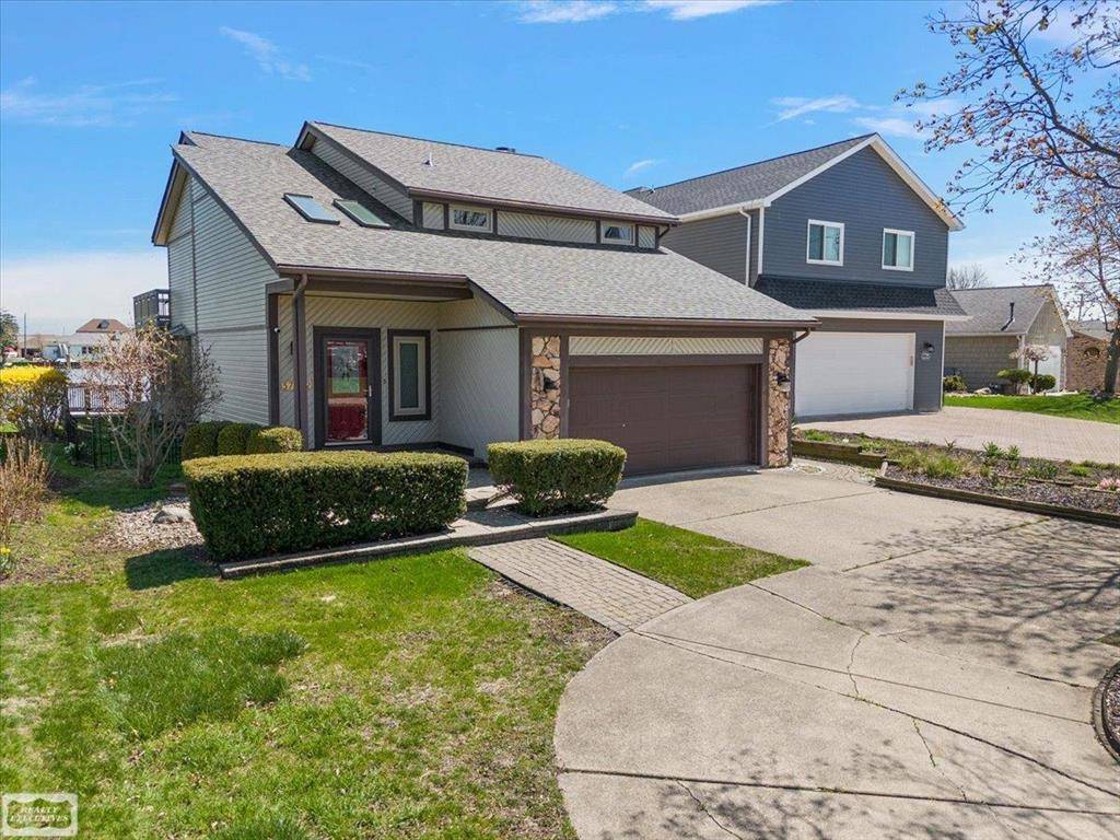 Harrison Twp, MI 48045,37952 Circle Drive