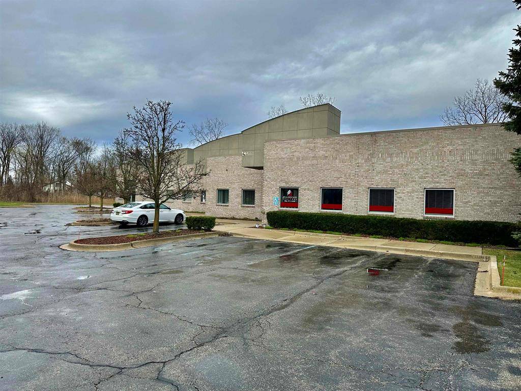 Chesterfield Twp, MI 48051,55931 Gratiot Avenue